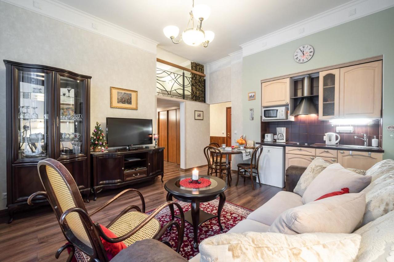 Classic Apartments In Old Town Талин Екстериор снимка